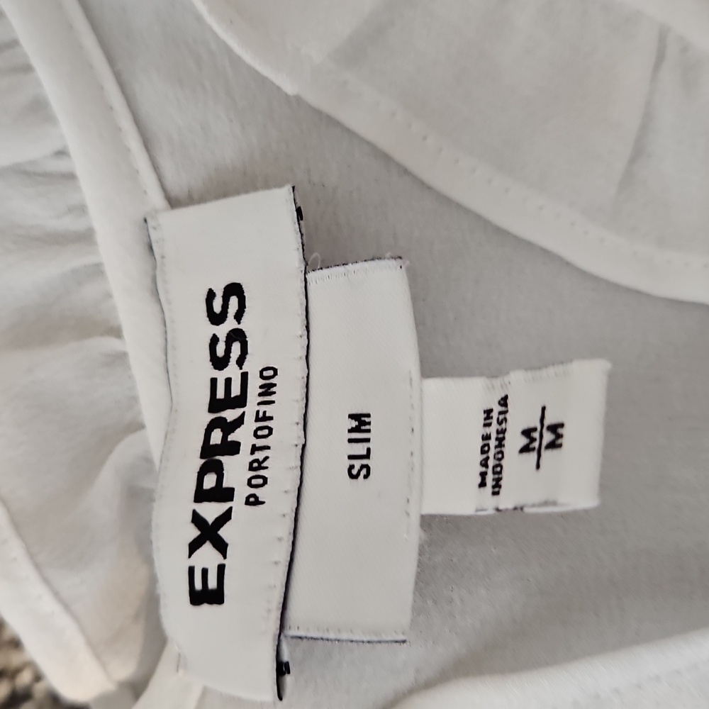 Express Super Cute Blouse With Button Detail & Ru… - image 2